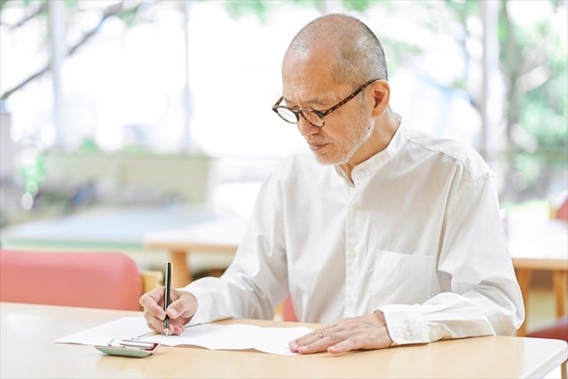 遺言はどのように書く?終活において大事なポイントを解説します