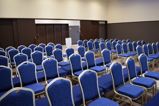 斎場は何を意味する?斎場の種類や選び方を詳しく解説します