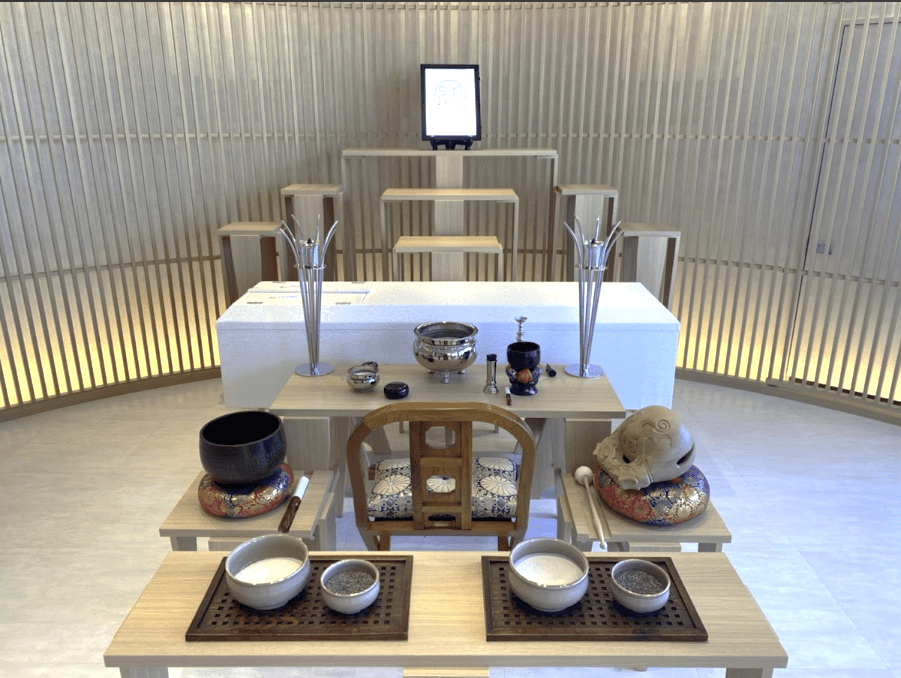 白を基調としたシンプルモダンで落ち着きのある空間です。の画像